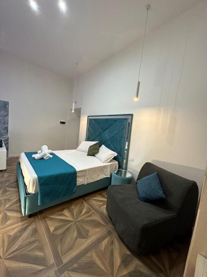 San Ferdinando Suite Room Naples Exterior photo