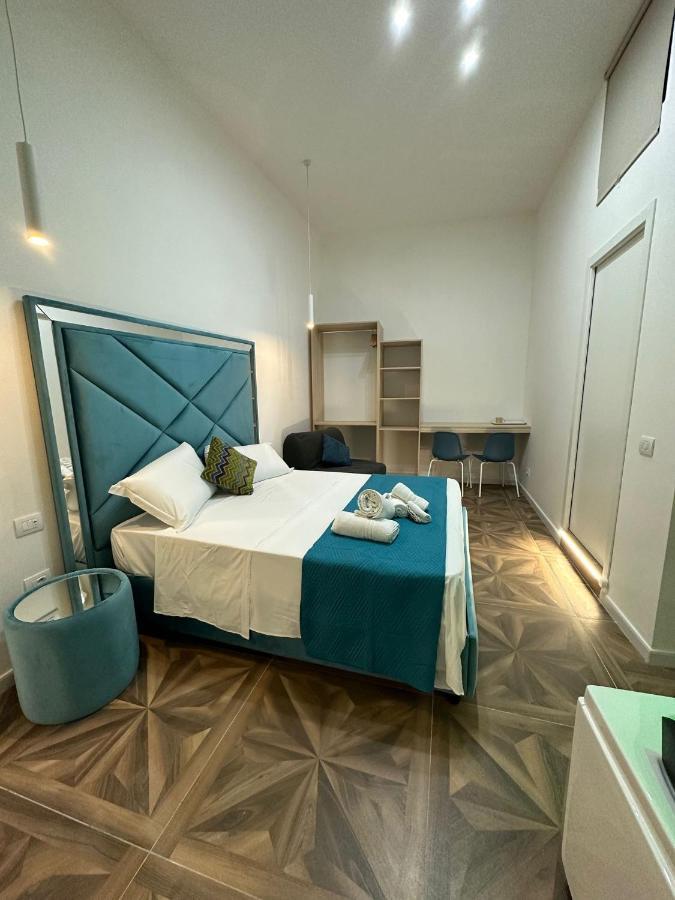 San Ferdinando Suite Room Naples Exterior photo
